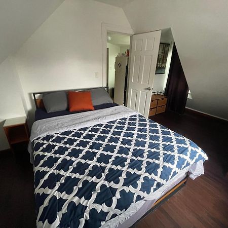 ニューヨークPrivate Loft 5 Min Away From Lgaアパートメント エクステリア 写真