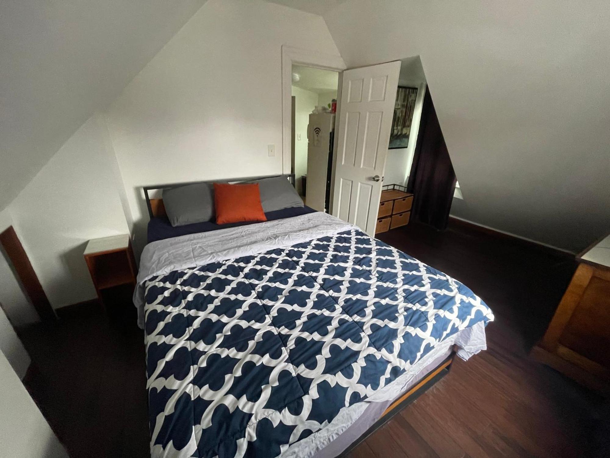 ニューヨークPrivate Loft 5 Min Away From Lgaアパートメント エクステリア 写真